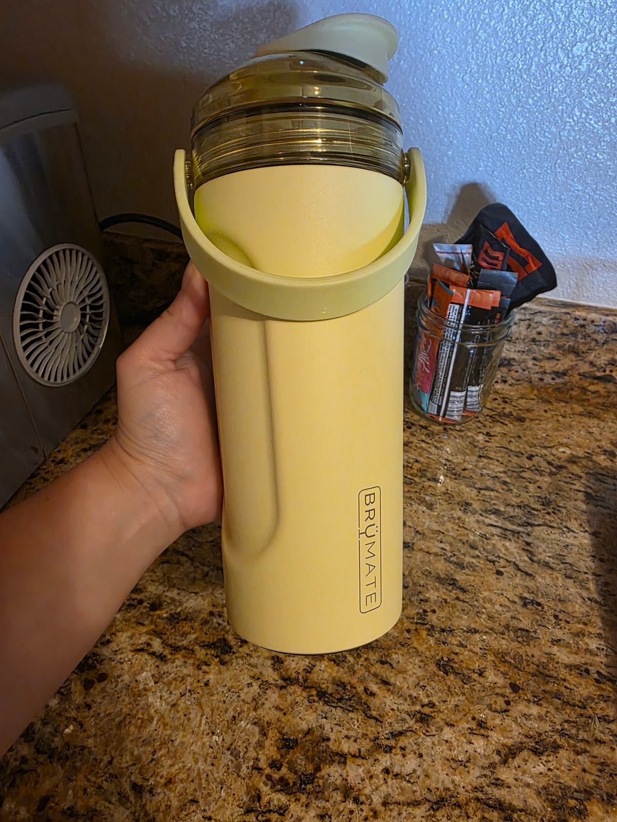26 oz brumate shaker bottle 1