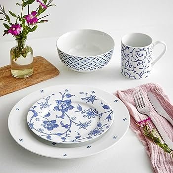 Blue And White Porcelain Dinnerware: Timeless Elegance Unveiled 17 blue and white porcelain dinnerware