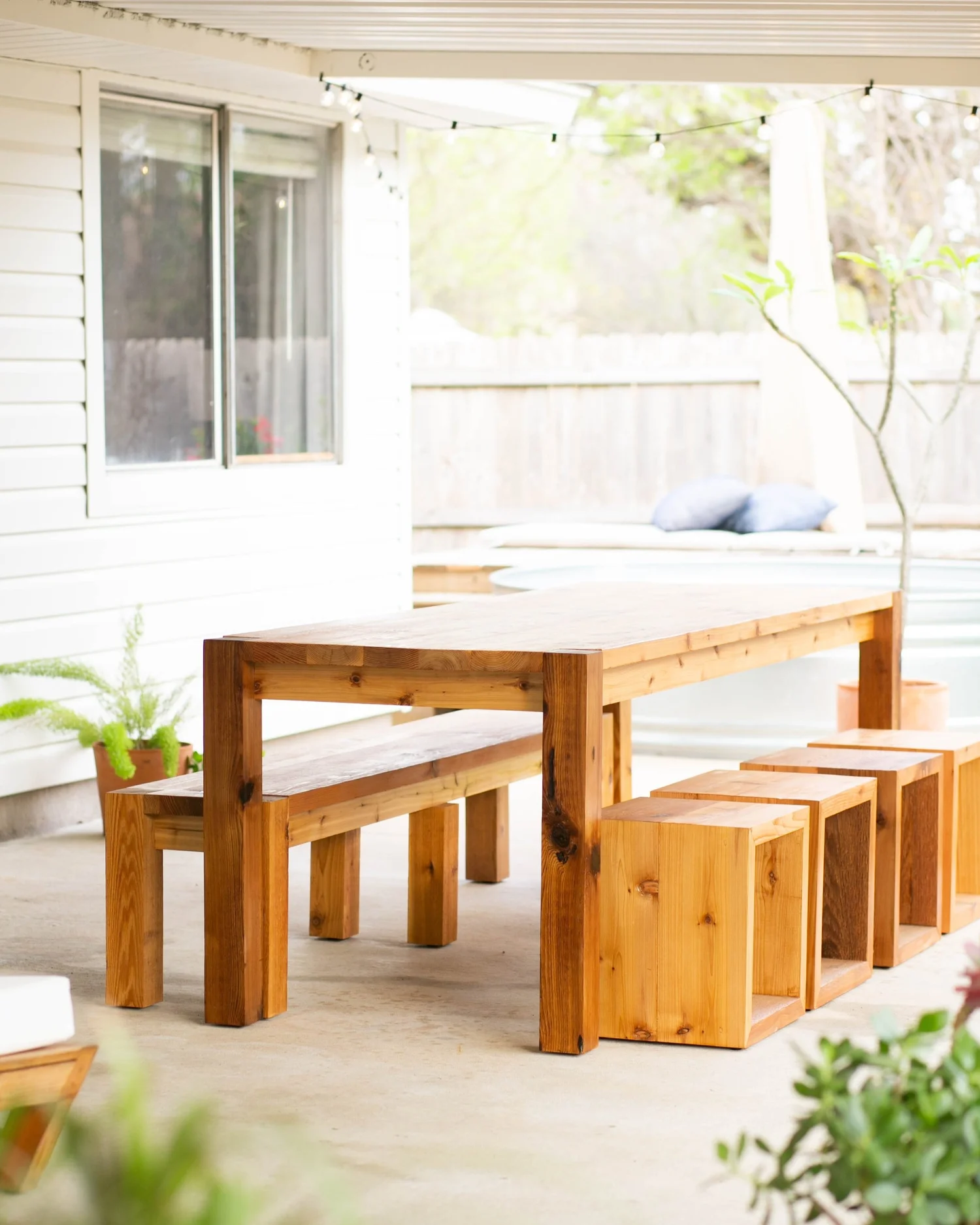 diy outdoor dining table