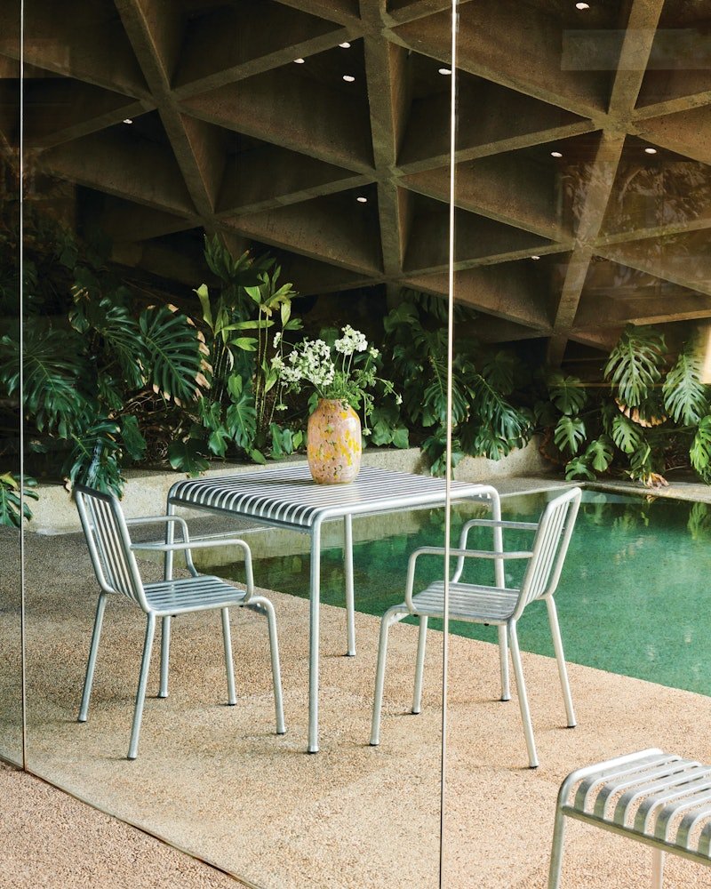 hay outdoor dining table