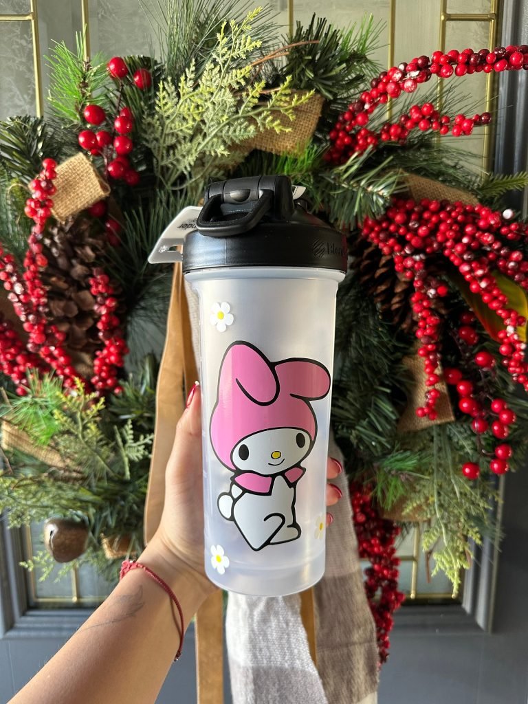 Hello Kitty Shaker Bottle: Stylish Hydration for Fans 5 hello kitty shaker bottle 1