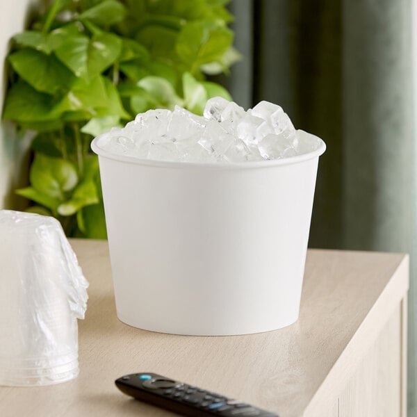How Much Does a 5 Gallon Bucket of Ice Weigh: Ultimate Guide 7 how much does a 5 gallon bucket of ice weigh