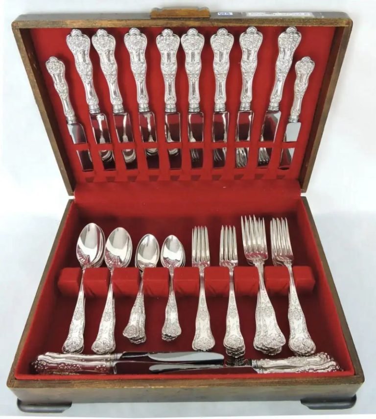 How Much is a Set of Sterling Silver Flatware Worth? Expert Insights 15 how much is a set of sterling silver flatware worth