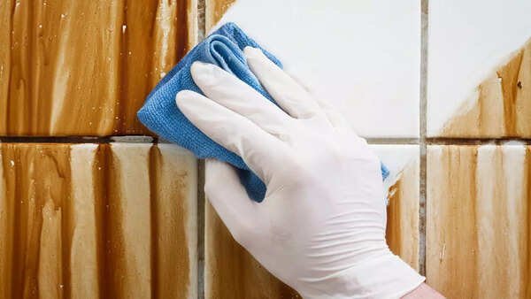 How to Clean Kitchen Tiles on Wall: Easy Tips for a Sparkling Shine 9 how to clean kitchen tiles on wall