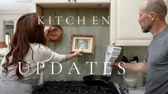 How to Decorate a Kitchen Soffit: Stunning Ideas to Transform Your Space 9 how to decorate a kitchen soffit