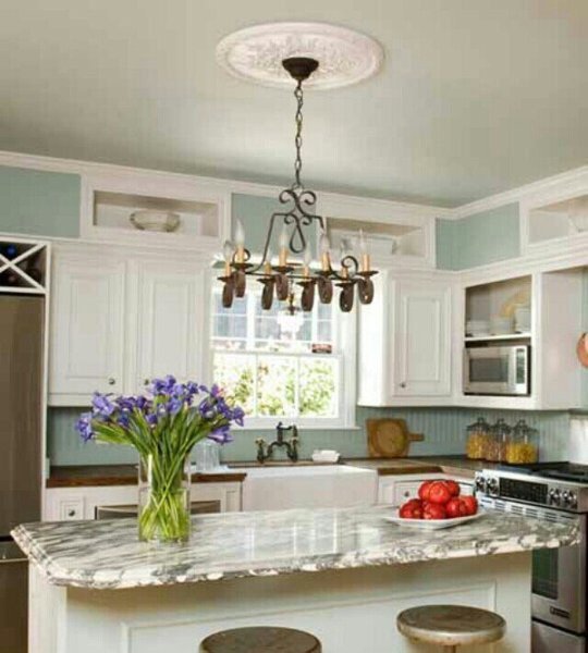 How to Decorate Soffit in Kitchen: Stunning Ideas to Transform Space 13 how to decorate soffit in kitchen