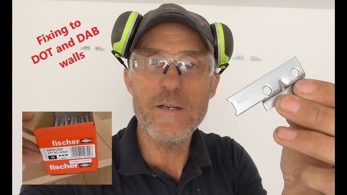 How to Hang Kitchen Wall Units on Plasterboard: Easy Step-by-Step Guide 13 how to hang kitchen wall units on plasterboard