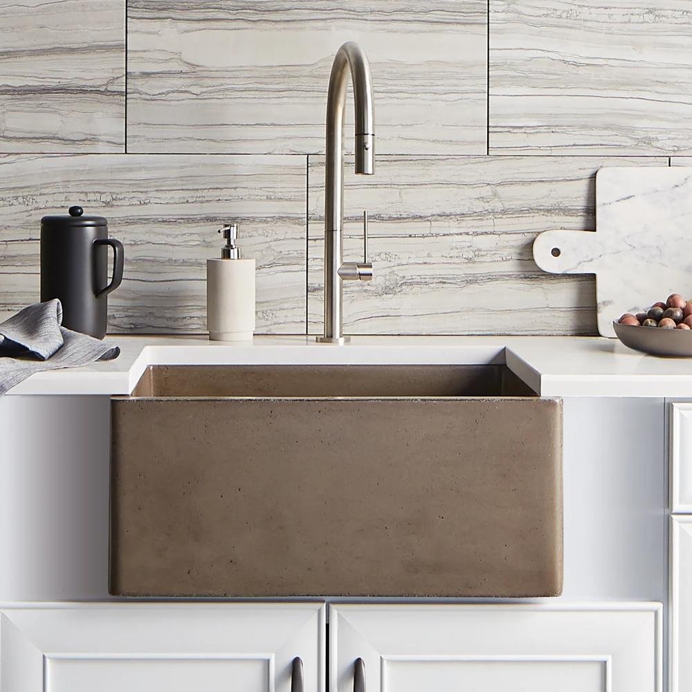 how to install apron sink