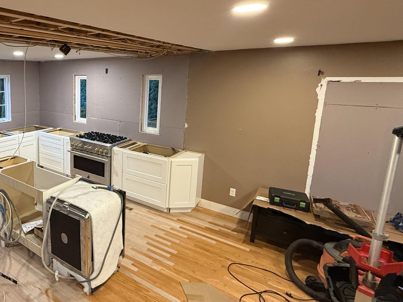 how to open a wall between kitchen and living room