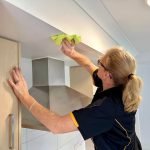 how to remove grease stains from painted kitchen walls