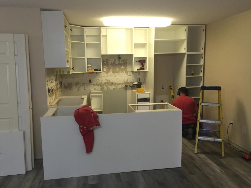 how to remove wall cabinets kitchen