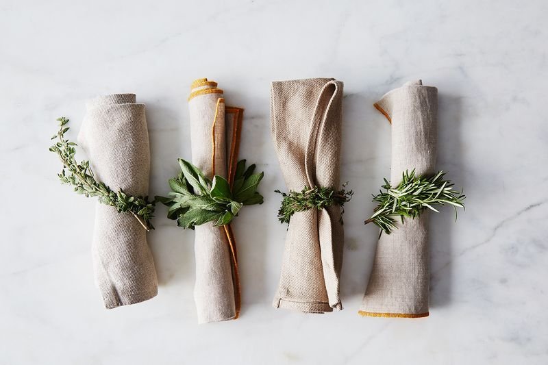 how to use napkin rings with cloth napkins