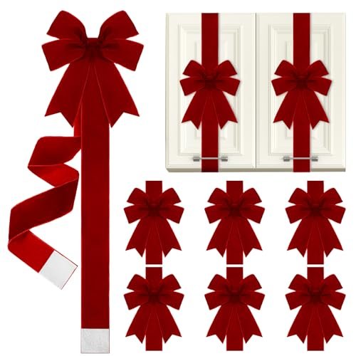 Ideas for Decorating Kitchen Cabinets for Christmas with Festive Bows & Wreaths 7 ideas for decorating kitchen cabinets for christmas