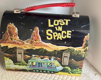 Lost in Space Lunch Box: A Nostalgic Collector's Gem 15 lost in space lunch
