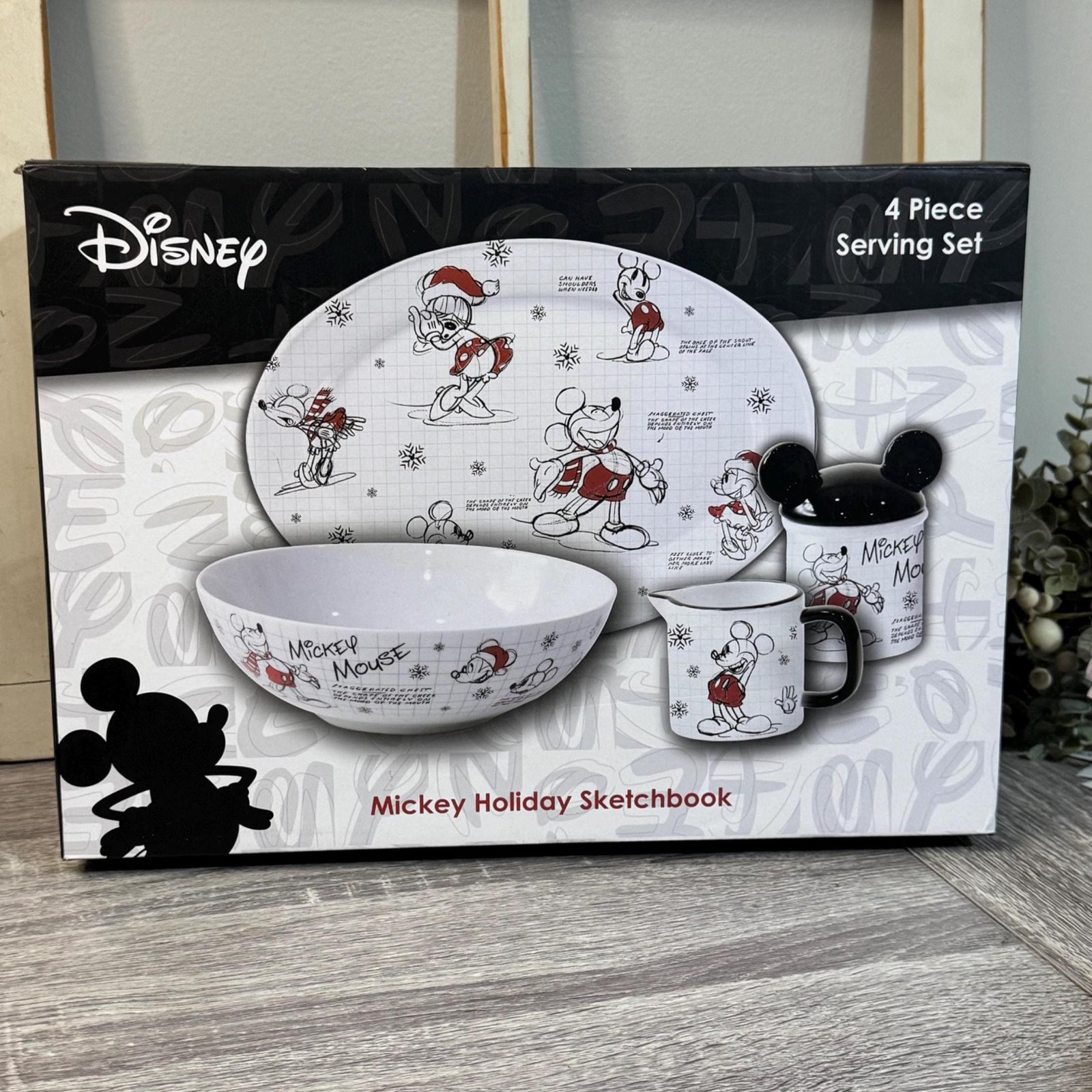 mickey mouse dinnerware set for adults