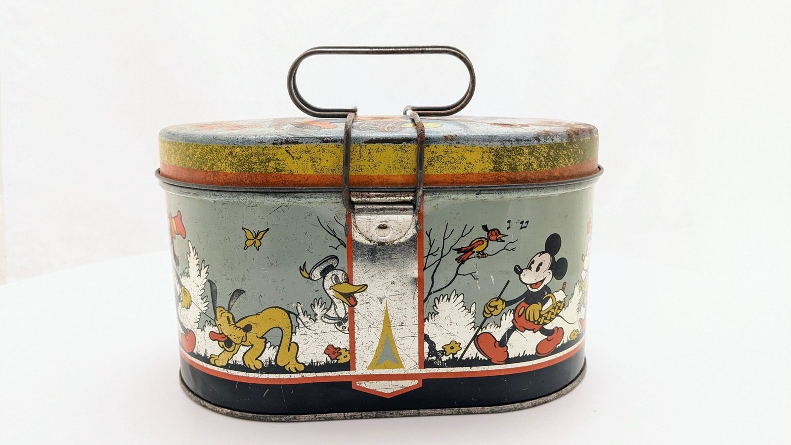mickey mouse lunch box 1935 scaled