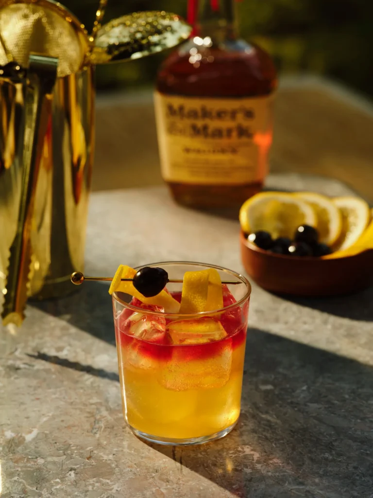 Mixers for Bourbon Drinks: Top Picks to Elevate Your Cocktails 19 mixers for bourbon drinks