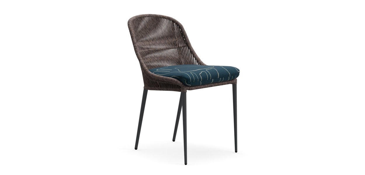 outdoor woven dining chair