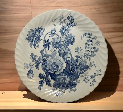 Royal Staffordshire Dinnerware by Clarice Cliff: Timeless Elegance 9 royal staffordshire dinnerware by clarice cliff