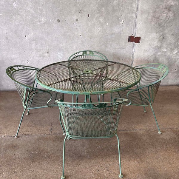 Vintage Outdoor Dining Set: Timeless Elegance for Your Patio 11 vintage outdoor dining set