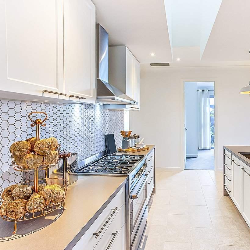 what to put on kitchen walls instead of tiles