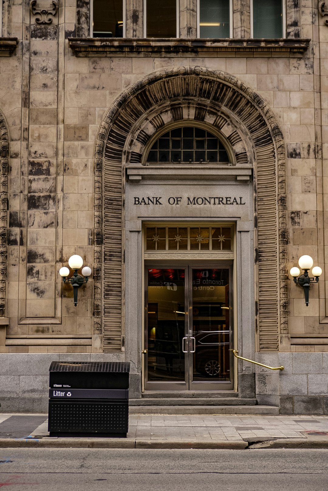 Box Lunch Gives on Bank Statement Unveiling Hidden Fees
