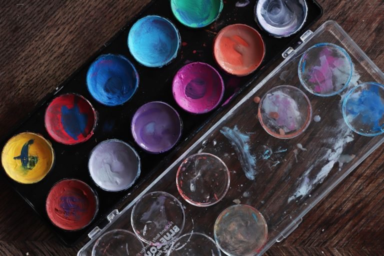 Can You Use Acrylic Paint on Glassware: Expert Tips & Tricks 9 Can You Use Acrylic Paint on Glassware Expert Tips amp Tricks