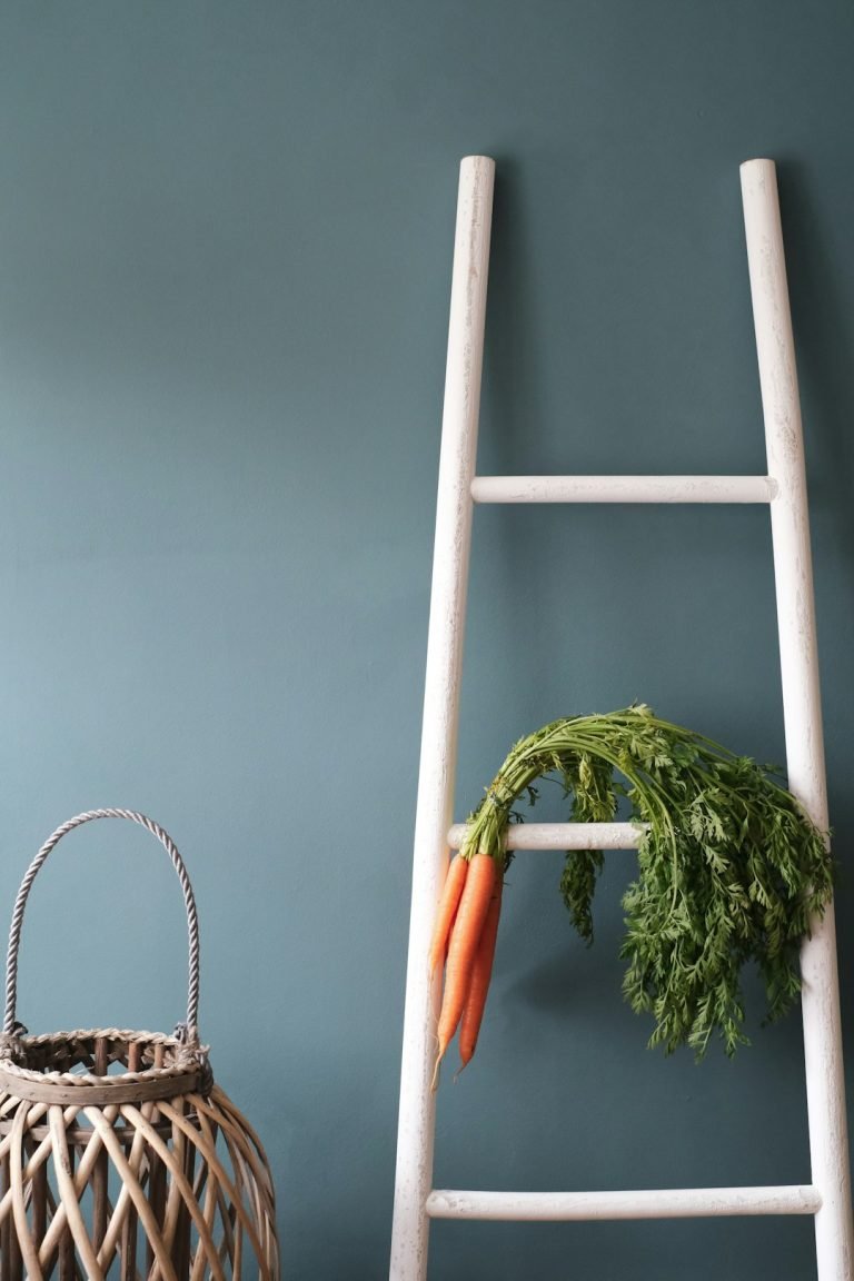 How to Choose Kitchen Wall Color: Expert Tips for Stunning Results 3 How to Choose Kitchen Wall Color Expert Tips for Stunning Results