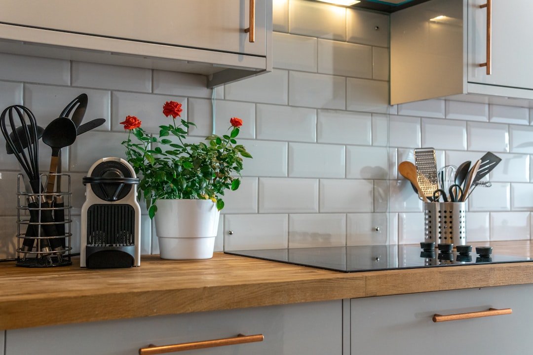 What Colour Wall Tiles With White Kitchen Stunning Color Ideas