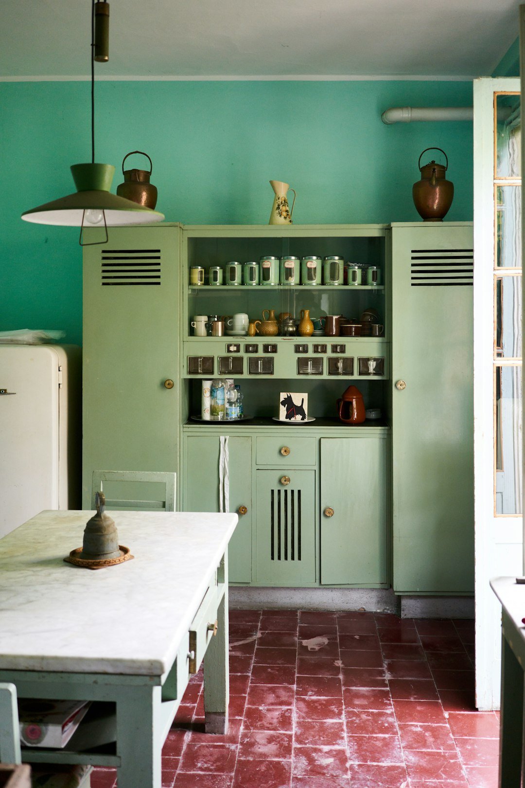White Kitchen Cupboards What Colour Walls Stunning Color Ideas