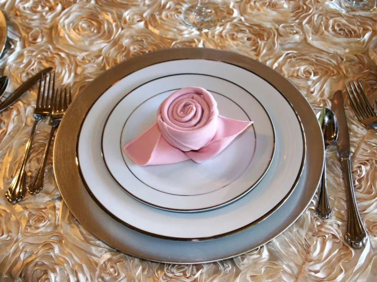 how to fold cloth napkins easy ways for dinner party
