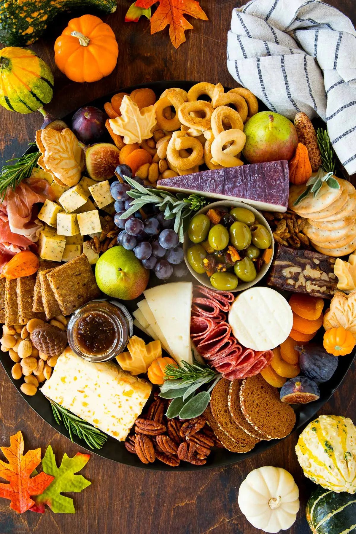 how to maintain charcuterie board mucpqeq2