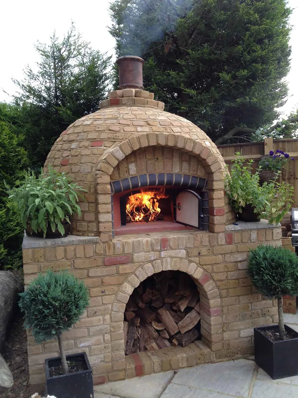 5 Outdoor Pizza Oven Problems (and How to Fix Them Fast) 2 outdoor pizza oven problems and solutions