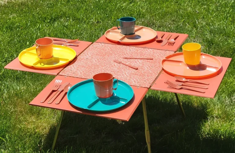 picnic table accessories features to look for